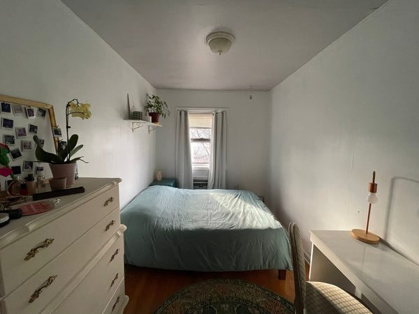 - Room is approx 15' x 8' and furnished (including large deep closet), faces the New York, NY Rental unit in Brooklyn · ★New · 1 bedroom · 1 bed · 1 bath Private room in rental unit vacation rental 1071688769658832375