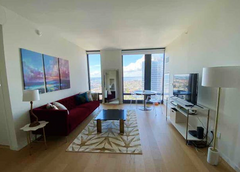 Fully furnished master bedroom (150 sq feet) with private bathroom in high-rise  New York, NY Rental unit in Brooklyn · 1 bedroom · 1 bed · 1 shared bath Private room in rental unit vacation rental 45530424