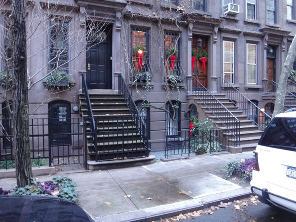 This spacious, 600sq. ft. 1 bedroom apt has a large living room and a separate f New York, NY Rental unit in New York · ★4.66 · 1 bedroom · 1 bed · 1 bath Entire rental unit vacation rental 848220
