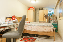 In a safe neighborhood. A few subway stops to Coney Island, Brooklyn, New York.  San Francisco, CA Rental unit in Brooklyn · 1 bedroom · 1 bed · 1 bath Private room in rental unit vacation rental 6673638