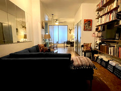 Gorgeous and roomy 2 bedroom in the heart of Williamsburg — with a private garde New York, NY Rental unit in Brooklyn · ★5.0 · 2 bedrooms · 2 beds · 1 bath Entire rental unit vacation rental 50700543