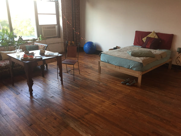 Bright, open loft space <br />1 bedroom  two full beds<br />2 blocks from Bedfor New York, NY Rental unit in Brooklyn · ★4.79 · 2 bedrooms · 2 beds · 1 bath Entire rental unit vacation rental 19745541