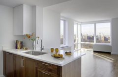 Enjoy a stylish experience in heart of Manhattan! Keep it simple in peace. Locat New York, NY Condo in Manhattan · 1 bedroom · 1 shared bath Shared room in condo vacation rental 716615512465682614