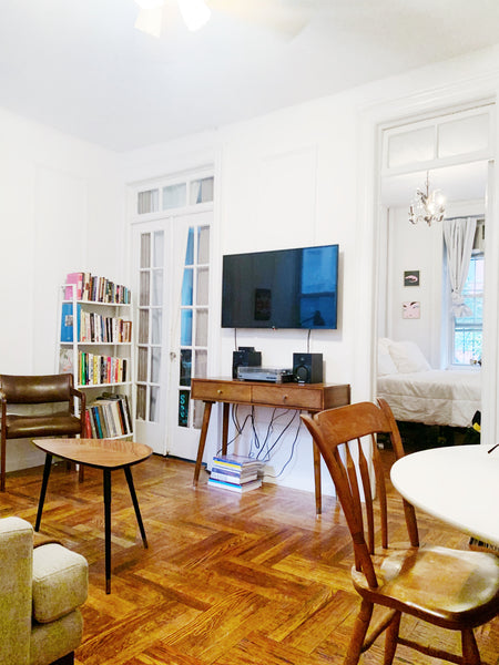Gramercy Park area apartment - 2 bedrooms (Queen & Full Size beds), 1 bathroom.  New York, NY Rental unit in New York · 3 bedrooms · 2 beds · 1 bath Entire rental unit vacation rental 7475708