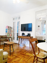 Gramercy Park area apartment - 2 bedrooms (Queen & Full Size beds), 1 bathroom.  New York, NY Rental unit in New York · 3 bedrooms · 2 beds · 1 bath Entire rental unit vacation rental 7475708