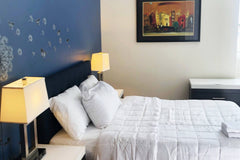 This private and fully furnished studio apartment is full of natural light and c New York, NY Rental unit in New York · ★4.80 · Studio · 1 bed · 1 bath Entire rental unit vacation rental 54303003