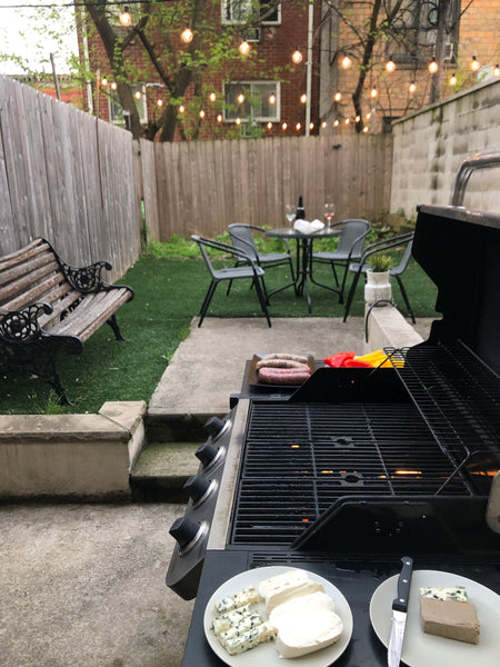 Entire one bedroom apartment in Bushwick. <br />Private backyard with lights and Trenton, NJ Rental unit in Brooklyn · 1 bedroom · 2 beds · 1 bath Entire rental unit vacation rental 35193203