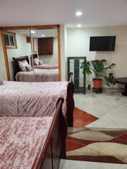 The whole group will be comfortable in this spacious and unique space.This beaut  Home in Queens · ★New · 1 bedroom · 2 beds · 1 bath Entire home vacation rental 1051609746988418431