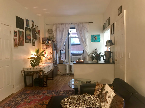 Beautiful, spacious, fully renovated 1-bedroom apartment located in Carnegie Hil New York, NY Rental unit in New York · ★5.0 · 1 bedroom · 1 bed · 1 bath Entire rental unit vacation rental 27623260