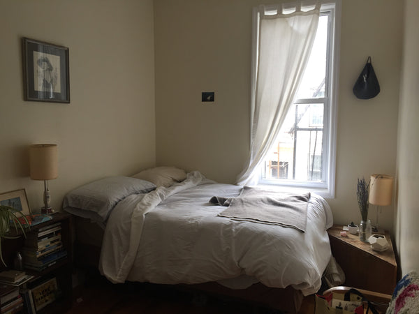 Sunny and spacious room in Bushwick available for 7 days. <br /><br />This a gre New York, NY Rental unit in Brooklyn · 1 bedroom · 1 bed · 1 shared bath Private room in rental unit vacation rental 19169354