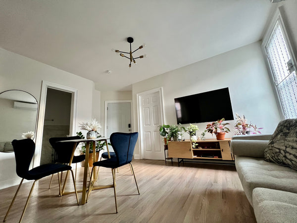 Welcome to The Jade Den, this charming and lovely private one bedroom apartment  New York, NY Rental unit in Brooklyn · ★4.98 · 1 bedroom · 1 bed · 1 private bath Private room in rental unit vacation rental 724474738748381421