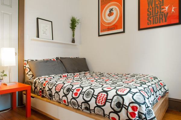 Nicely decorated and clean bedroom with private bath in a 3 bedroom apartment. S New York, NY Rental unit in Brooklyn · ★4.88 · 1 bedroom · 1 bed · 2 baths Private room in rental unit vacation rental 4756551