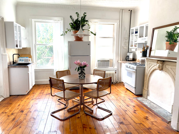 Stylish, comfortable and sunny guest suite located on one of East Williamsburg's New York, NY Guest suite in Brooklyn · ★4.95 · 1 bedroom · 1 bed · 1 private bath Private room in guest suite vacation rental 50288808