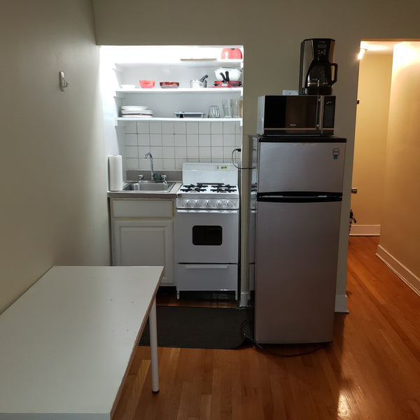 This is ideally located on West 29th Street just off 8th Avenue. The #1 subway t New York, NY Rental unit in New York · ★4.12 · Studio · 2 beds · 1 bath Entire rental unit vacation rental 3636601