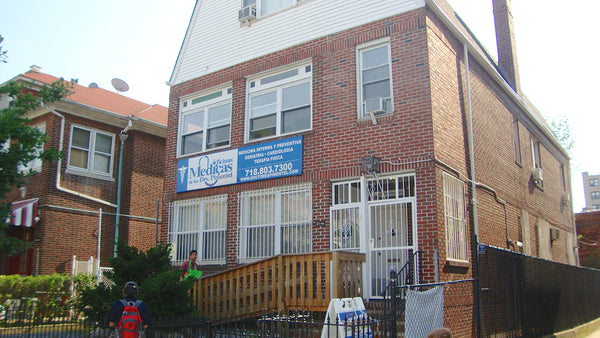 IN  JACKSON HEIGHTS  SE RENTED VACATION APARTMENT <br />$2,400 monthly rent <br  New York, NY Rental unit in Queens · 2 bedrooms · 2 beds · 1 bath Entire rental unit vacation rental 5106607