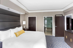 Nestled in the heart of the city that never sleeps, our hotel offers the perfect  Hotel in New York · 2 bedrooms · 2 beds · 2 baths Room in hotel vacation rental 905162750000710410