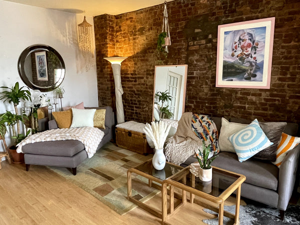 Enjoy a cozy, stylish experience at this dreamy place in Greenpoint—  one of Bro New York, NY Rental unit in Brooklyn · ★4.94 · 1 bedroom · 1 bed · 1 shared bath Private room in rental unit vacation rental 859487359312921793