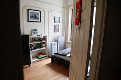 An ideal space located in one of Brooklyn's most sought after neighborhoods. The New York, United States Rental unit in Brooklyn · 1 bedroom · 1 bed · 1 bath Private room in rental unit vacation rental 5105632