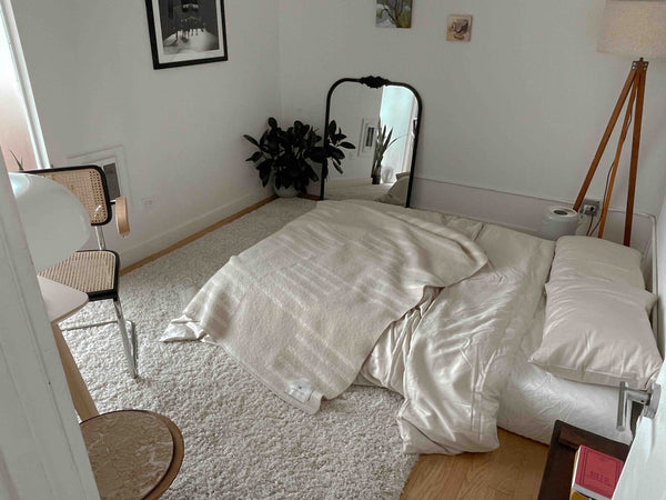 Hi there!  New hosts here. Currently, my partner and I are looking to host one o New York, NY Loft in Brooklyn · 1 bedroom · 1 bed · 1 shared bath Private room in loft vacation rental 51650138