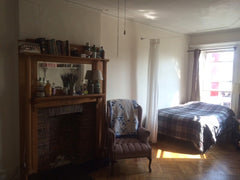 Free Homemade Breakfast! Queen size bed. Couch, a few chairs, tables, a small of Manteno, IL Rental unit in Brooklyn · 1 bedroom · 1 bed · 1 bath Private room in rental unit vacation rental 7401048