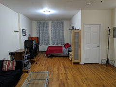 This is a private apartment available for monthly terms.  It is a 1 bedroom apt  New York, NY Rental unit in Brooklyn · 2 bedrooms · 2 beds · 1 bath Entire rental unit vacation rental 36370217
