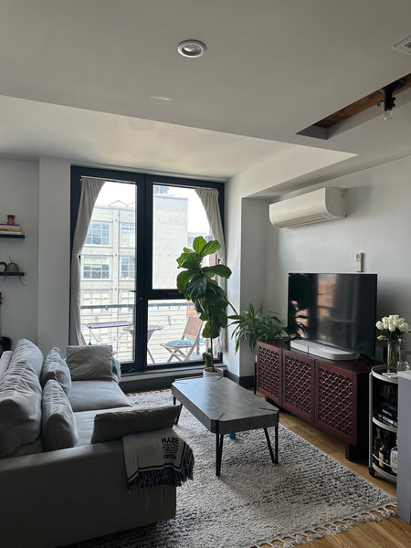 Located in the heart of Greenpoint is a stylish, peaceful studio with beautiful  New York, NY Rental unit in Brooklyn · ★4.75 · Studio · 1 bed · 1 bath Entire rental unit vacation rental 894909051395582827