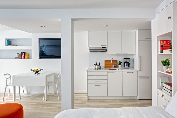 Lovely renovated studio apartment in a rowhouse in hip East Williamsburg.  Queen New York, NY Rental unit in Brooklyn · Studio · 1 bed · 1 bath Entire rental unit vacation rental 41316343