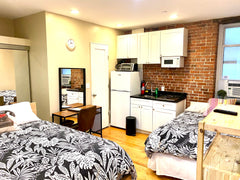 Located near Herald Square & Penn Station in Midtown, a short walk to Times squa  Rental unit in New York · 1 bedroom · 2 beds · 1 private bath Private room in rental unit vacation rental 51766925