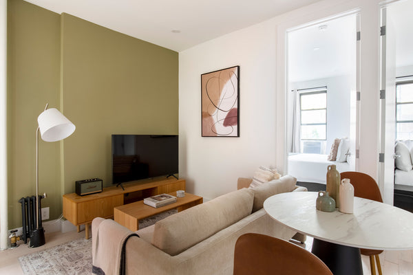 Discover the best of Downtown, with this two-bedroom East Village apartment. It’ New York, NY Rental unit in New York · 2 bedrooms · 2 beds · 1 bath Entire rental unit vacation rental 749791080990625595
