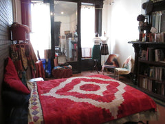 My classic brownstone is a beautiful studio with a small kitchen and shared bath New York, NY Rental unit in New York · Studio · 1 bed · 1 bath Entire rental unit vacation rental 4942985