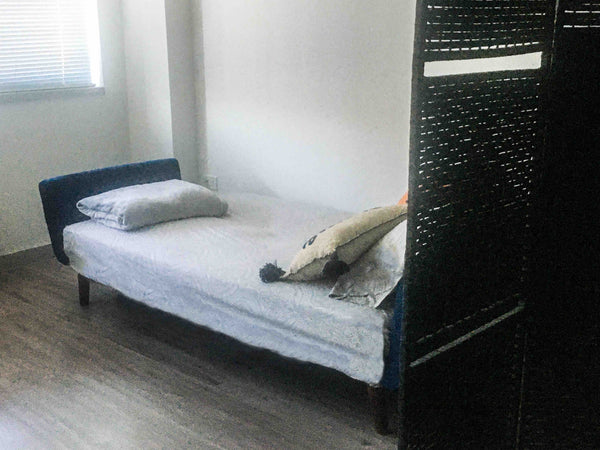 Ideal for one person, If you need a place where you can rest after a long day, y Delray Beach, FL Rental unit in New York · ★4.92 · 1 bedroom · 1 bed · 1 shared bath Private room in rental unit vacation rental 582035740622571978