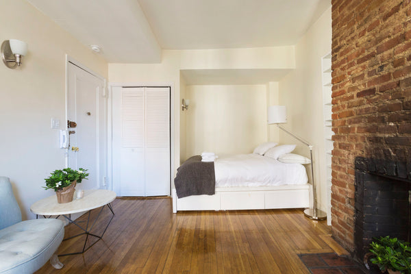 Welcome to my happy place in the West Village, the beautiful, beating heart of D New York, NY Rental unit in New York · ★4.55 · Studio · 1 bed · 1 bath Entire rental unit vacation rental 17624400