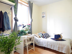 This private room in Astoria, Queens New York is perfect for your first accommod  Rental unit in Queens · 1 bedroom · 1 bed · 1 shared bath Private room in rental unit vacation rental 975964468561367530