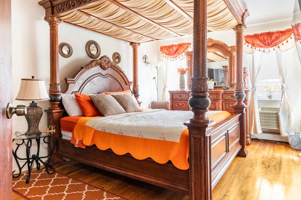 Welcome to CheKell's Executive King sized master bedroom on the top floor of our New York, United States Home in Brooklyn · ★4.89 · 1 bedroom · 1 bed · 1.5 baths Private room in home vacation rental 44059834