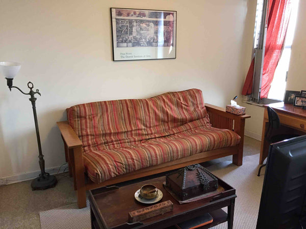 Ideal for one single person or a couple. Cozy, sunny, clean apartment in South K New York, NY Rental unit in Brooklyn · ★4.63 · 1 bedroom · 1 bed · 1 bath Entire rental unit vacation rental 31687149