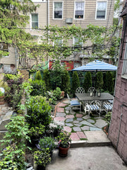 Cheerful three story townhouse on a treelined street in the heart of Greenpoint- New York, NY Townhouse in Brooklyn · ★5.0 · 3 bedrooms · 3 beds · 2.5 baths Entire townhouse vacation rental 655241486161179082