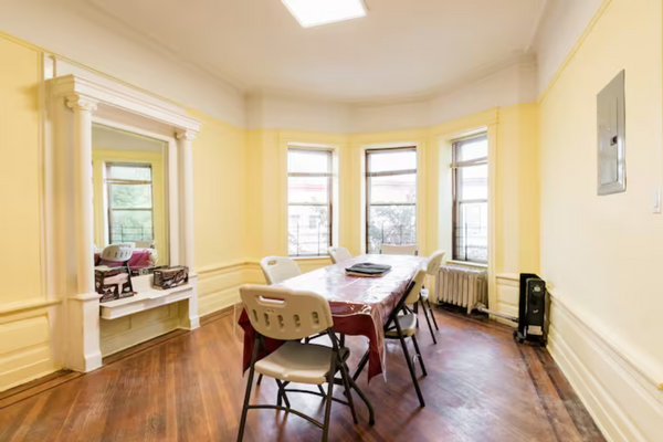 3 Bedroom Apartment. It’s private clean safe quiet. Convenient, Comfortable, Exp New York, NY Rental unit in Brooklyn · ★New · 3 bedrooms · 5 beds · 1 bath Entire rental unit vacation rental 1071671213724045509