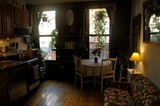 This small 1br apartment features exposed brick, a fully stocked kitchen, a larg New York, NY Rental unit in New York · ★4.80 · 1 bedroom · 1 bed · 1 bath Entire rental unit vacation rental 549873