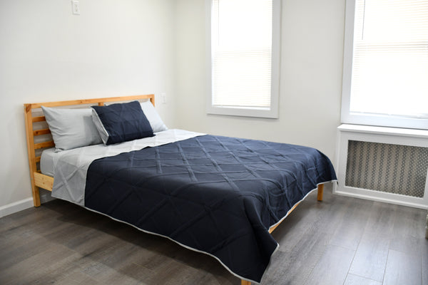 This remodeled apartment, located in East Elmhurst, New York, is located 5 minut New York, NY Serviced apartment in Queens · ★4.81 · 3 bedrooms · 3 beds · 1 bath Entire serviced apartment vacation rental 848719007010484388