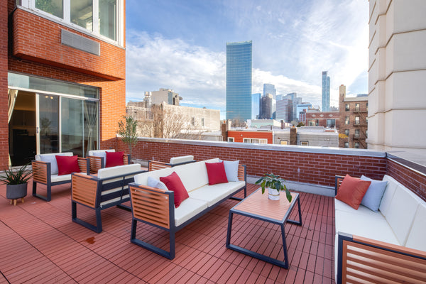 This room rate does not include taxes and fees, which are charged upon arrival (  Boutique hotel in Queens · 1 bedroom · 2 beds · 1 private bath Room in boutique hotel vacation rental 571775114354808335
