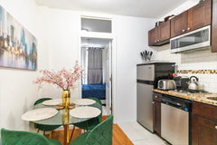 This special place is close to everything, making it easy to plan your visit. Ki New York, NY Rental unit in New York · 2 bedrooms · 1 bed · 1.5 baths Entire rental unit vacation rental 852309506287905145