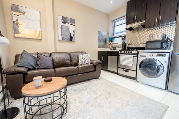 Newly renovated 2 bedroom apartment nestled between Central Park West & Manhatta New York, NY Rental unit in New York · ★4.75 · 2 bedrooms · 3 beds · 1 bath Entire rental unit vacation rental 37909386
