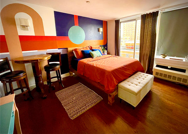 Bright, clean, safe & spacious penthouse (set up like Hotel) w/ hardwood floors, New York, NY Rental unit in New York · ★4.42 · 1 bedroom · 1 bed · 1 bath Entire rental unit vacation rental 41430275