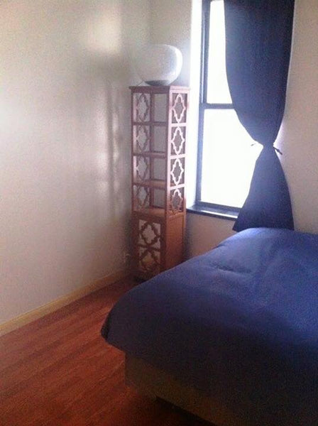 Bedromm with a Queen size bed in a clean appartment. Villerupt, France Rental unit in New York · 1 bedroom · 1 bed · 1 bath Private room in rental unit vacation rental 11840057