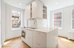 Located in the heart of Chelsea, right across from the famous Chelsea Hotel, thi  Rental unit in New York · 1 bedroom · 1.5 baths Entire rental unit vacation rental 868097584105154470