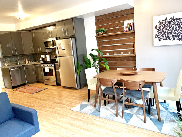 Big apartment in the best location- Dumbo! <br />The train is just 1 block away  New York, NY Rental unit in Brooklyn · ★4.69 · 2 bedrooms · 1 bath Entire rental unit vacation rental 956412