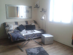 Studio lumineux avec cuisine et salle de bain séparée de la chambre, un lit deux Paris, France Studio calme proche de Bastille Entire rental unit vacation rental 4784424