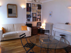 Close Bastille, 3-rooms old 67 m2, well renovated,  comfortable and sunny, doubl Paris, France charming 3-rooms, all mod cons Entire rental unit vacation rental 5577695