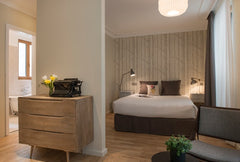 Located at the foot of Montmartre, in the heart of the shopping and Historic 9th Paris, France Charming Appartment HeartSopi Paris Entire serviced apartment vacation rental 3517209