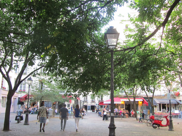 A modern refurbished one-bedroom flat on the fifth floor (no elevator) of an 18t Paris, France Beautiful one bedroom flat - Marais Entire rental unit vacation rental 6298317